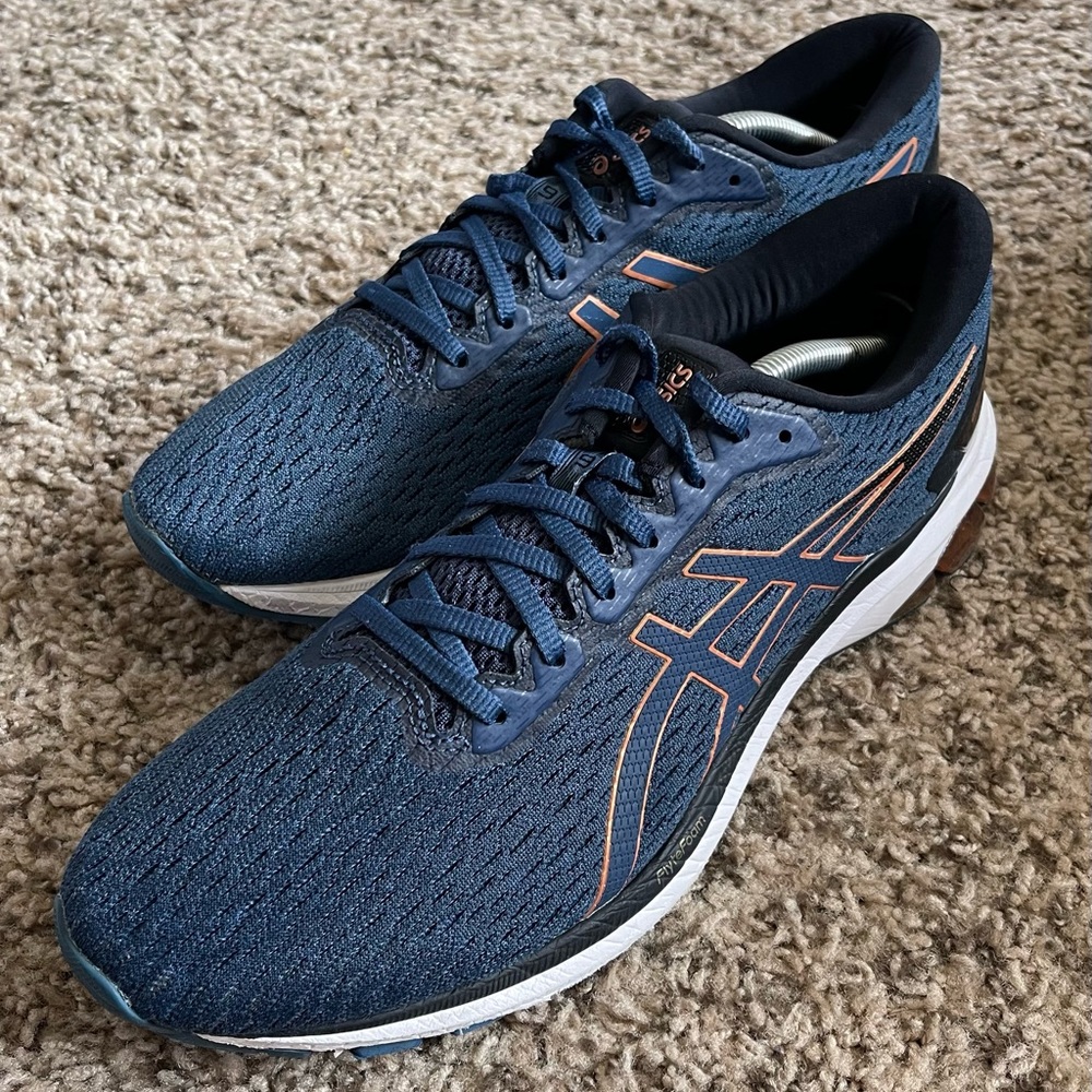 Asics GT-1000 9 Running Shoes Men’s Size 11